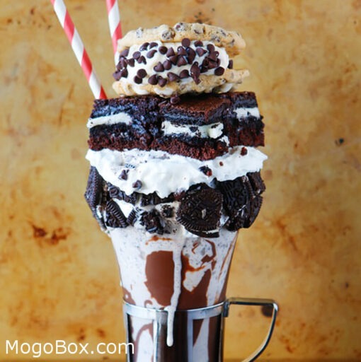 The Ultimate Brownie Crazy Milkshake Mogobox®